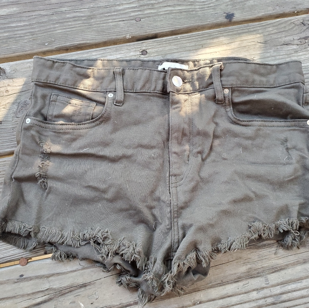 H&M dark green distressed shorts